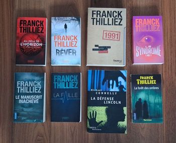 Lot de 7 romans de Franck Thilliez et 1 offert