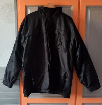parka noir