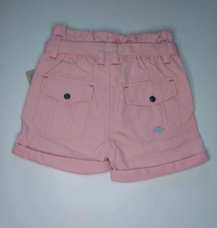 Short fille - photo numéro 2