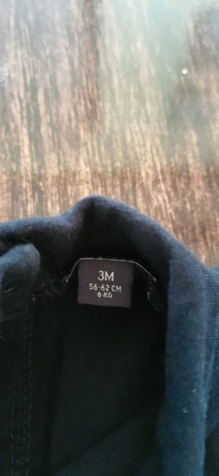 Tee-shirt 3 mois - photo numéro 2