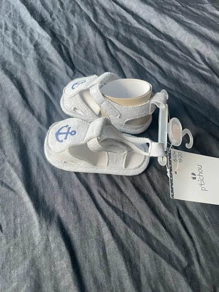 Chaussures bébé - photo numéro 2