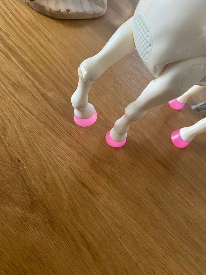 Cheval barbie lumineux sonore - photo numéro 5