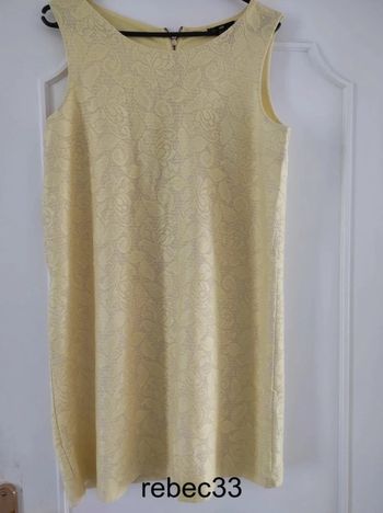 Robe jaune pâle  h&m