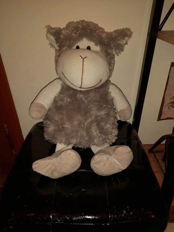 Grande peluche mouton