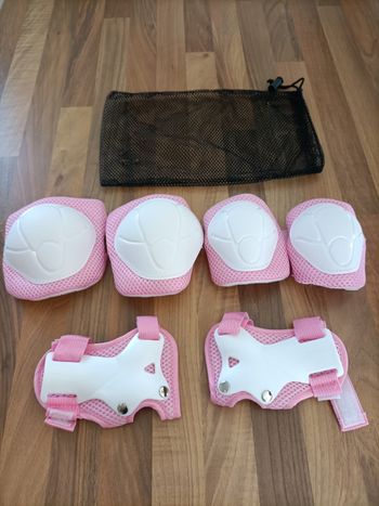 Kit protection roller rose et blanc avec sac de rangement