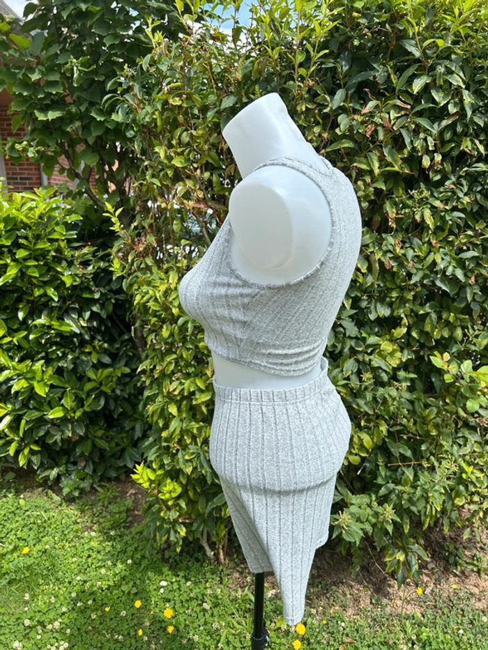 🩶Ensemble gris côtelé Shein pour femme - photo numéro 5