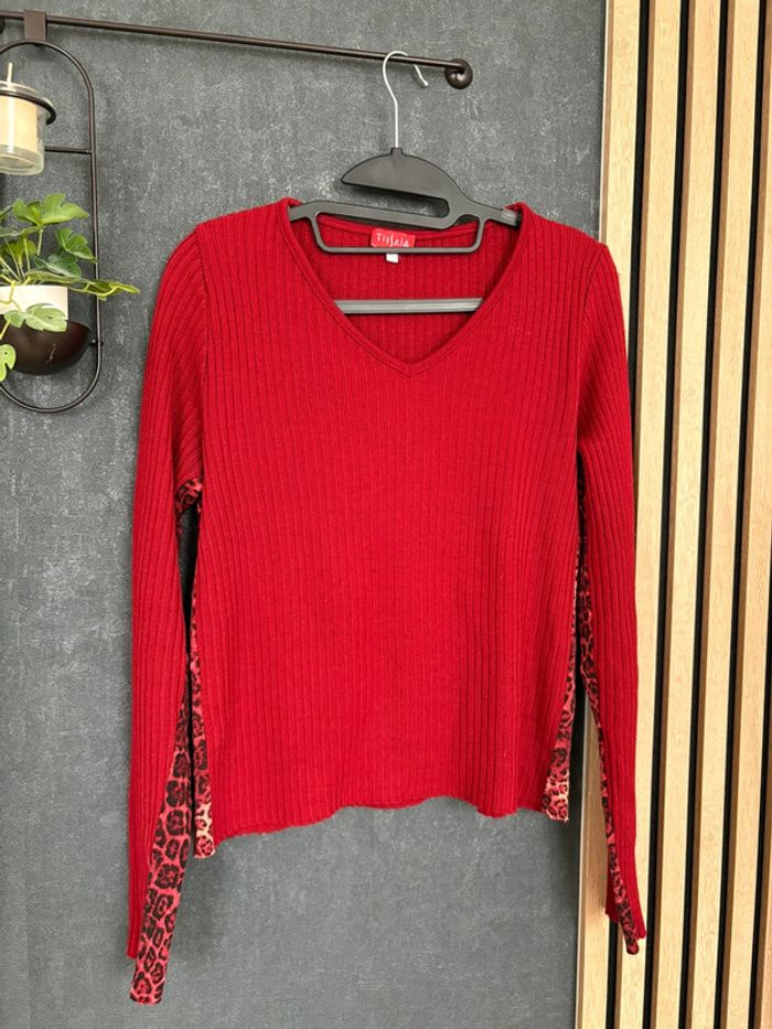 Pull rouge Tissaia détails léopard – Taille 42