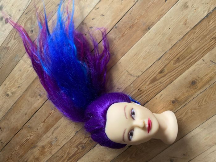 Tête à coiffer coiffure cheveux longs mangas - photo numéro 4
