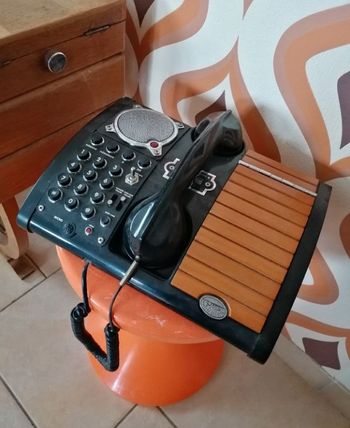 Téléphone vintage de collection