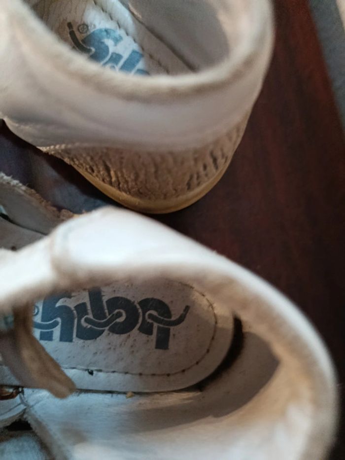 Sandales Boppy taille 20 - photo numéro 3