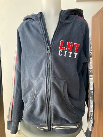 Sweat zippé