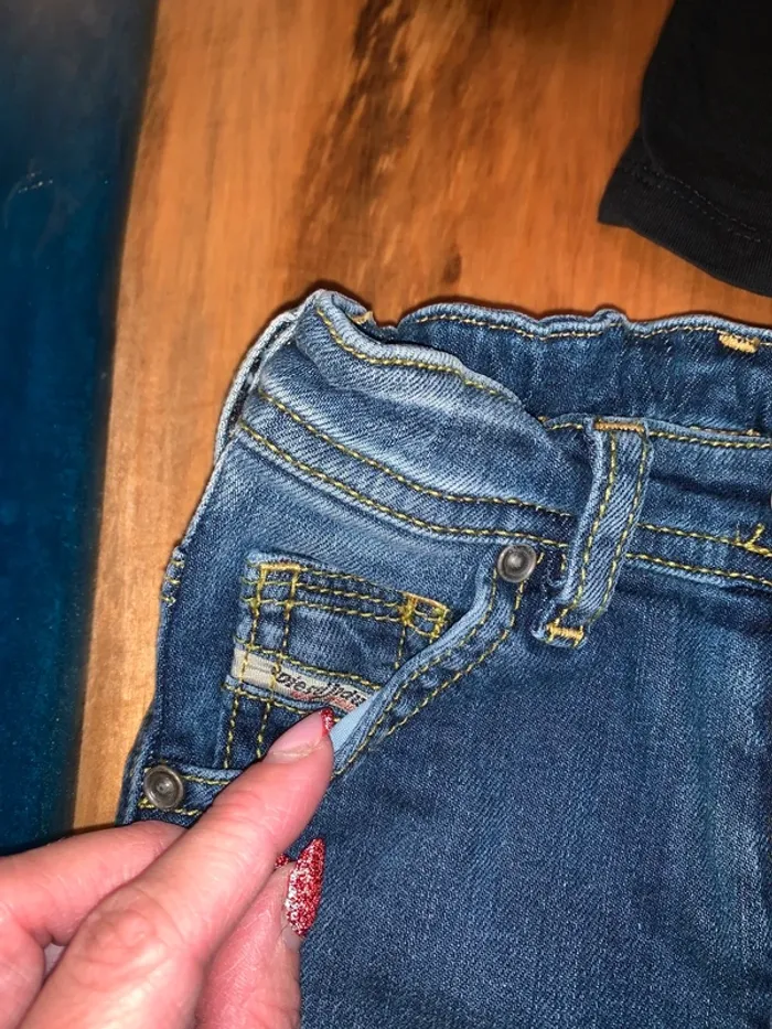 Ensemble Diesel taille 9 mois - photo numéro 3