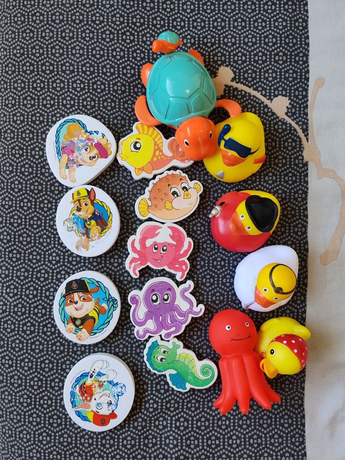 Jouets pour le bain