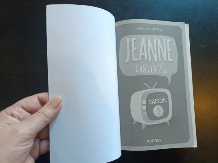 Livre JEANNE DANS LA TÉLÉ - Valérie Fontaine - photo numéro 2