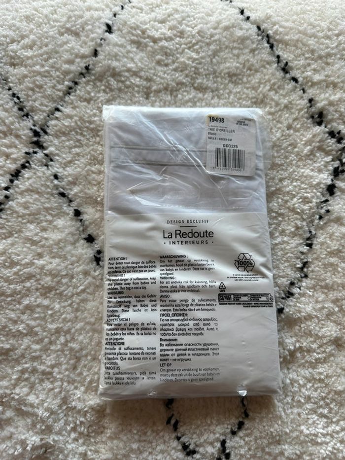 Taie d’oreiller blanche la redoute taille 63x63 cm - photo numéro 2