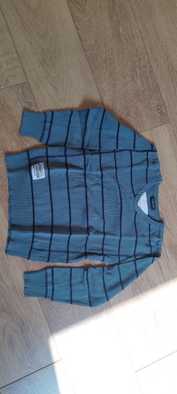 Pull léger rayé vert et noir Influx - 8 ans