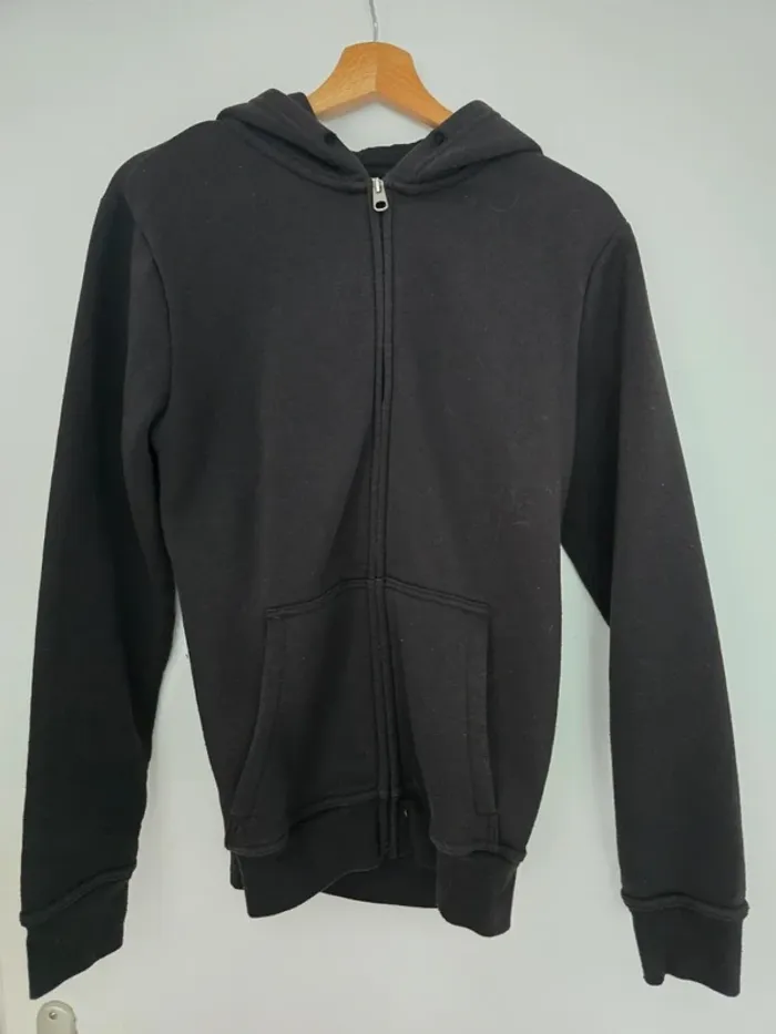 Sweat zippé