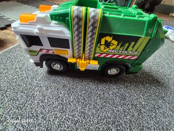 Camion poubelle sons et lumières 