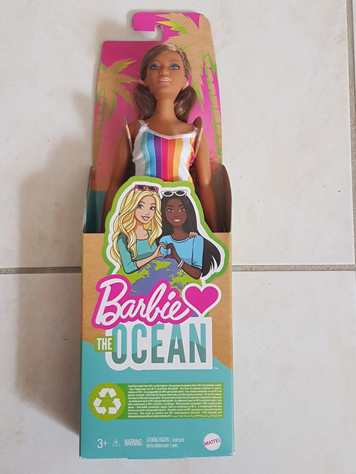 Barbie aime les océans