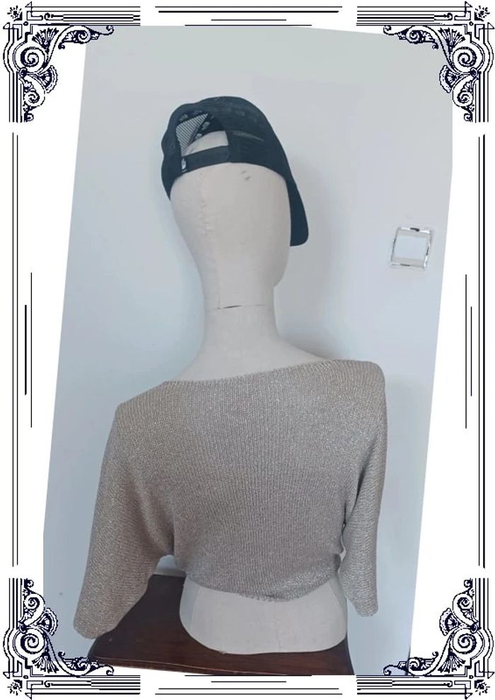 Joli pull fin doré à nouer taille S/M - photo numéro 4