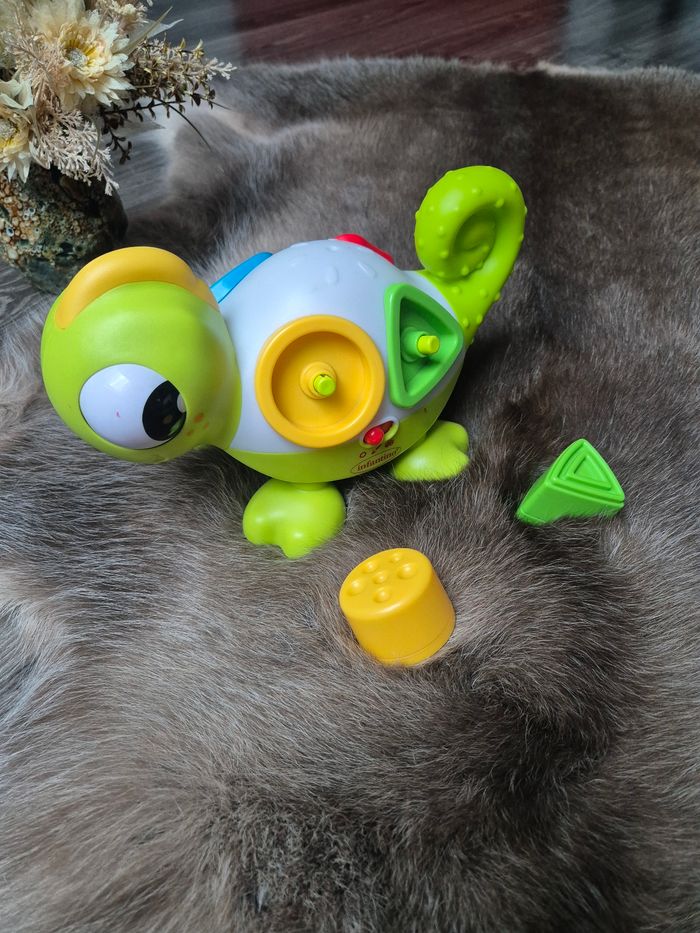 Léon le caméléon - photo numéro 2