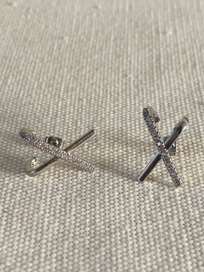 NEUF boucles d’oreilles brillants argentés strass - photo numéro 8