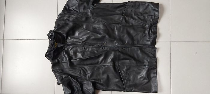 Veste en cuir - photo numéro 2