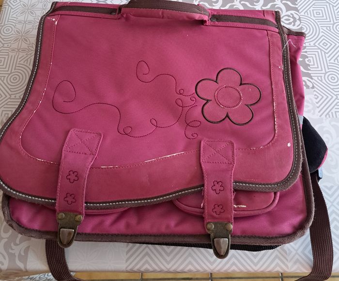 Cartable à motif fleuris très bon état