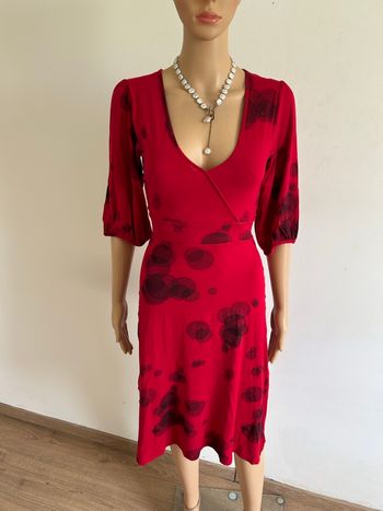 Robe rouge mi longue Mexx taille française S bon état (avec défaut)