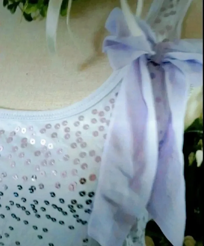 Haut lila paillette/noeud Mim Taille XL Neuf - photo numéro 2