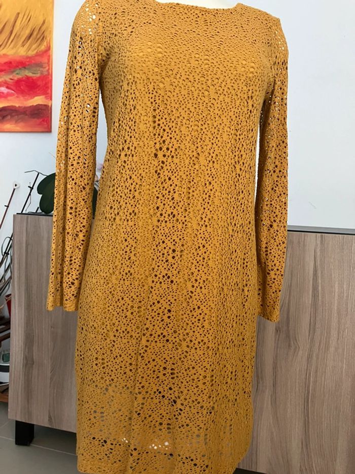 Robe moutarde taille 1 / S/ 36 - photo numéro 2