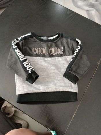 Pull Primark 18/24 mois