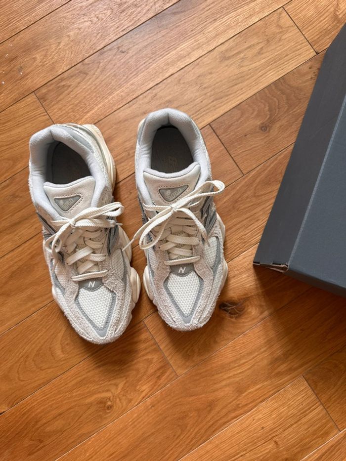 New Balance 9060 Moonbeam Sea Salt - photo numéro 2