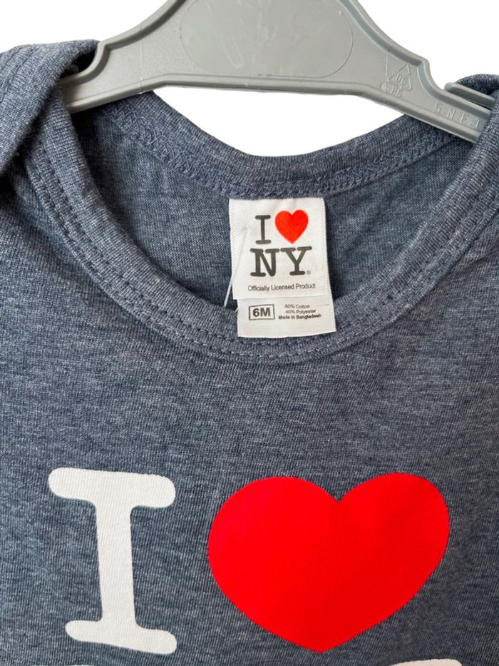 (NEUF) Body manches courtes "I love NY" - 6 mois - photo numéro 3