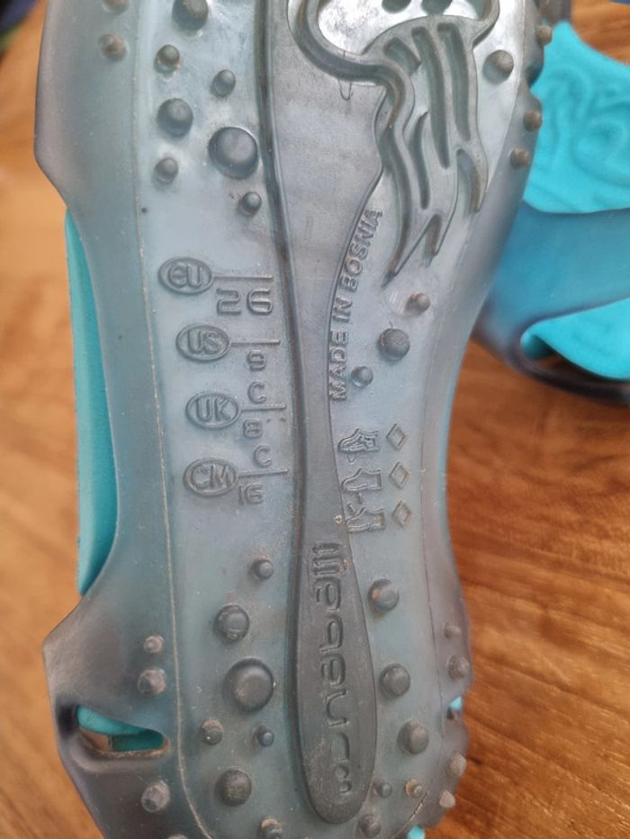 Chaussure aquatique taille 26 - photo numéro 5