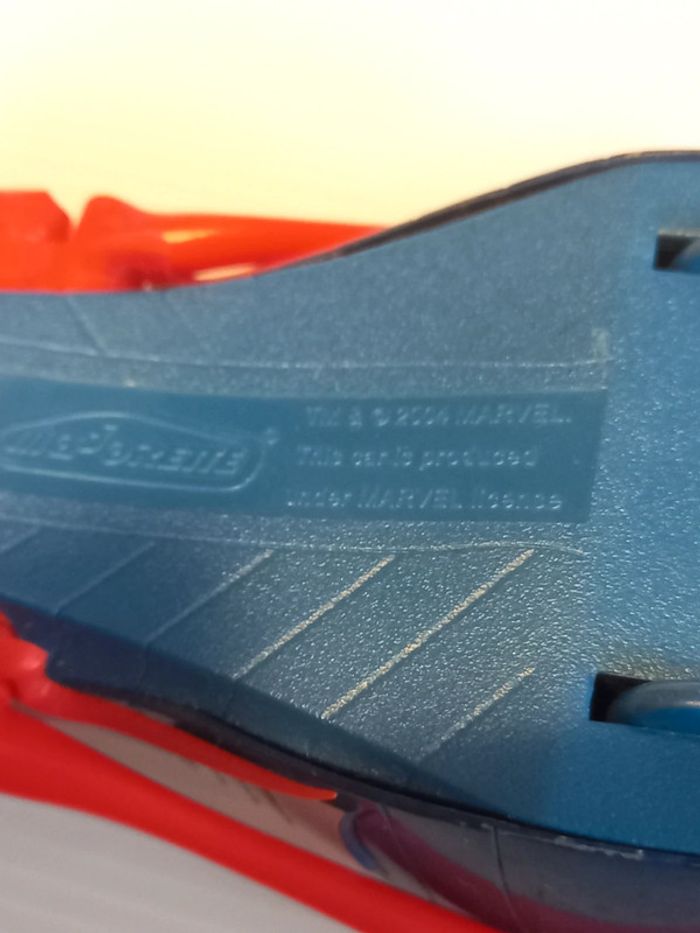 Majorette spiderman 2004 - photo numéro 5