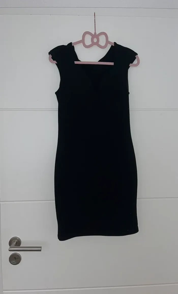 Petite robe noire