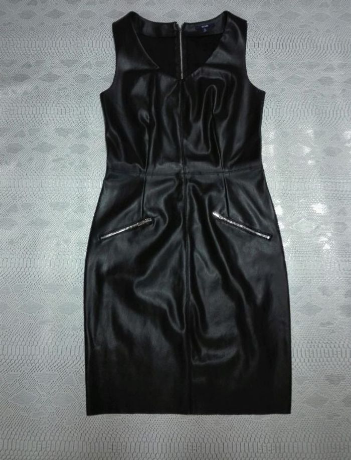 Robe simili cuir noir Kiabi T36