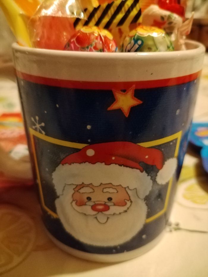 Mug de Noël garni de bonbons - photo numéro 4