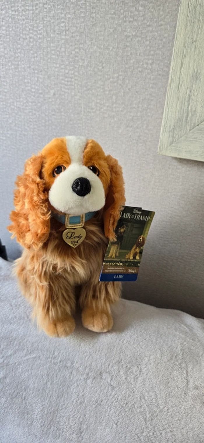Superbe peluche Lady de la belle et le Clochard acheter a disneyland paris - photo numéro 9