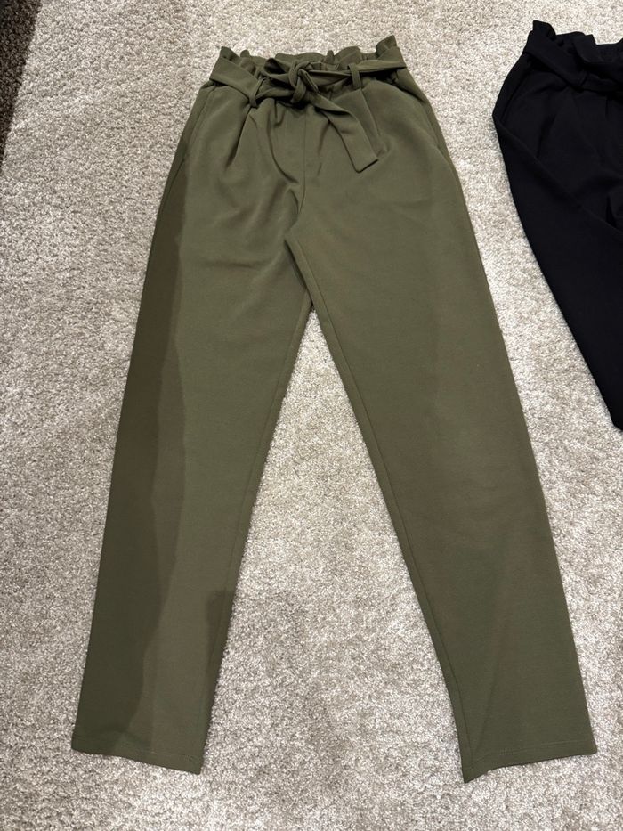 Lot de 2 pantalons tailleur - photo numéro 2