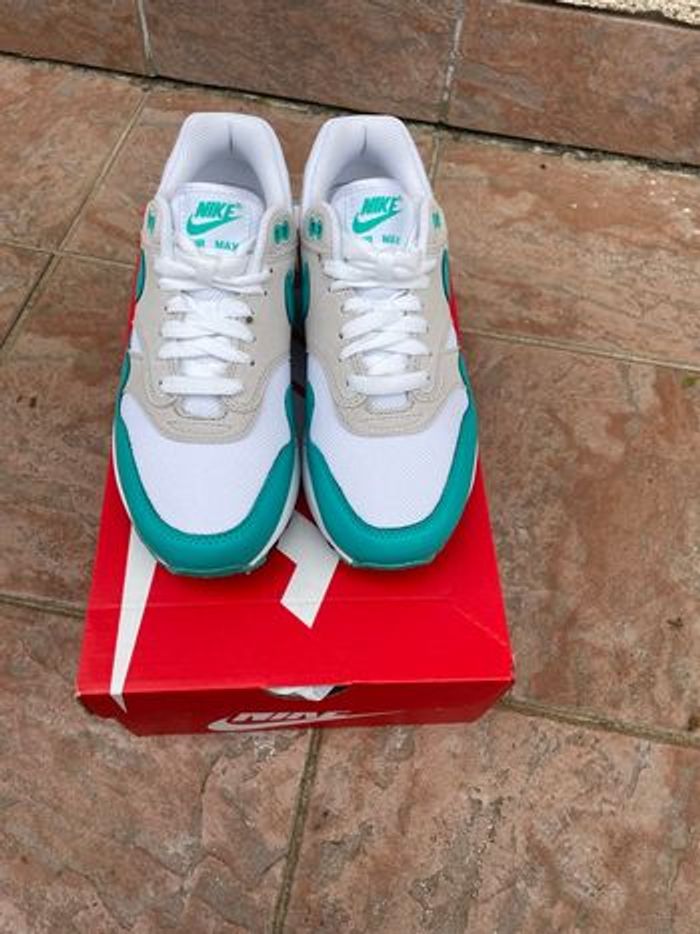 Air Max one blanc et gris bleu jade - photo numéro 5