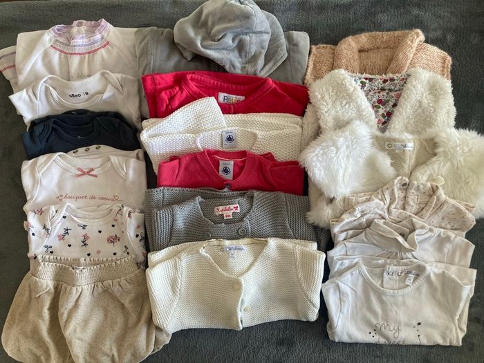 Lot vêtements 6 mois