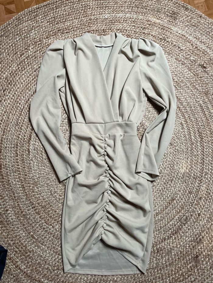 Robe habillé - photo numéro 2