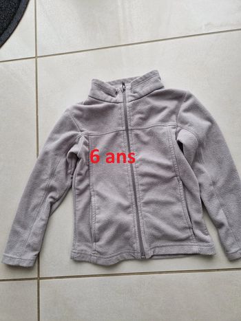 1 veste à zip 6 ans  gris clair doux