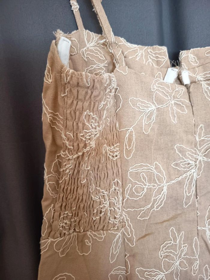 Robe longue dessus cheville. Marque HH - photo numéro 4