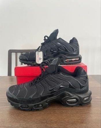 Tn full black taille 43