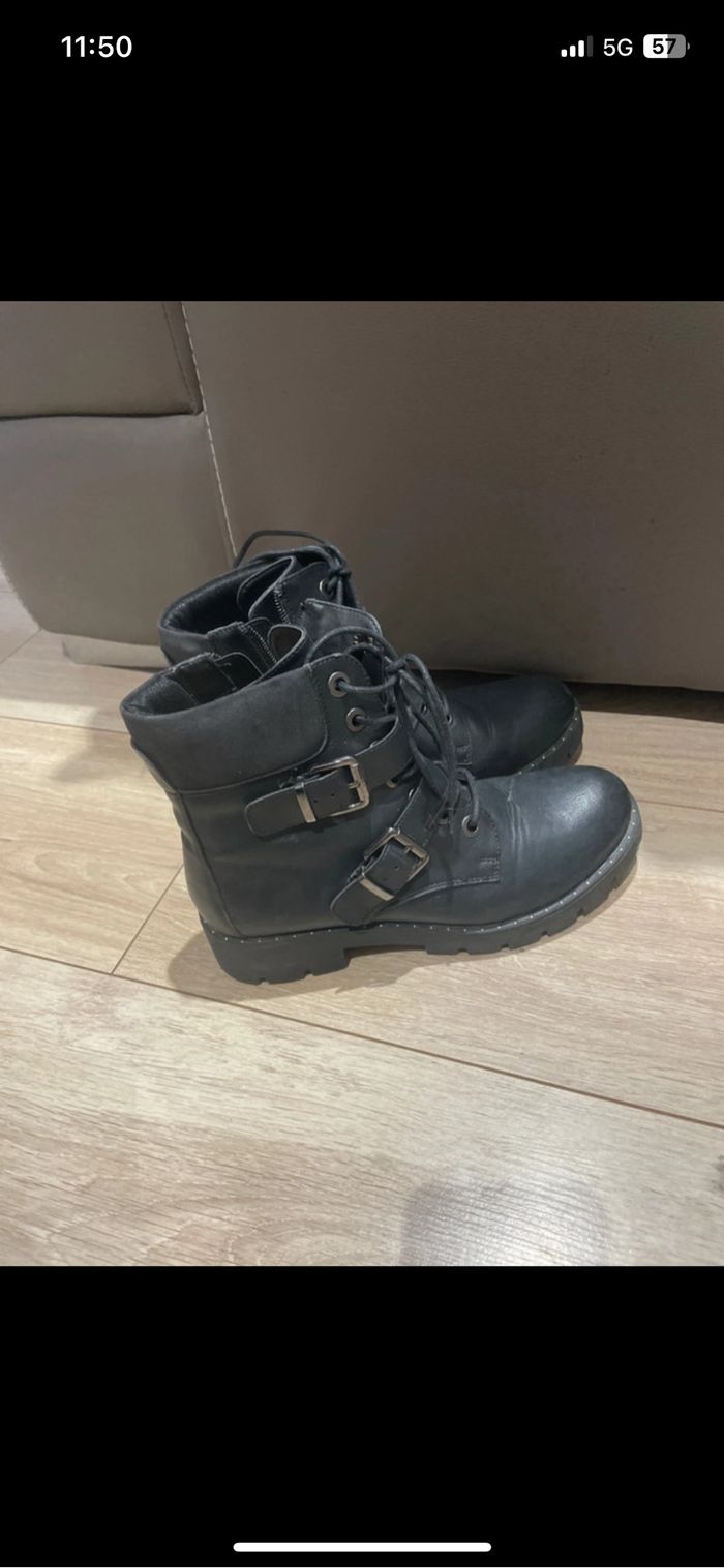 bottes - photo numéro 2