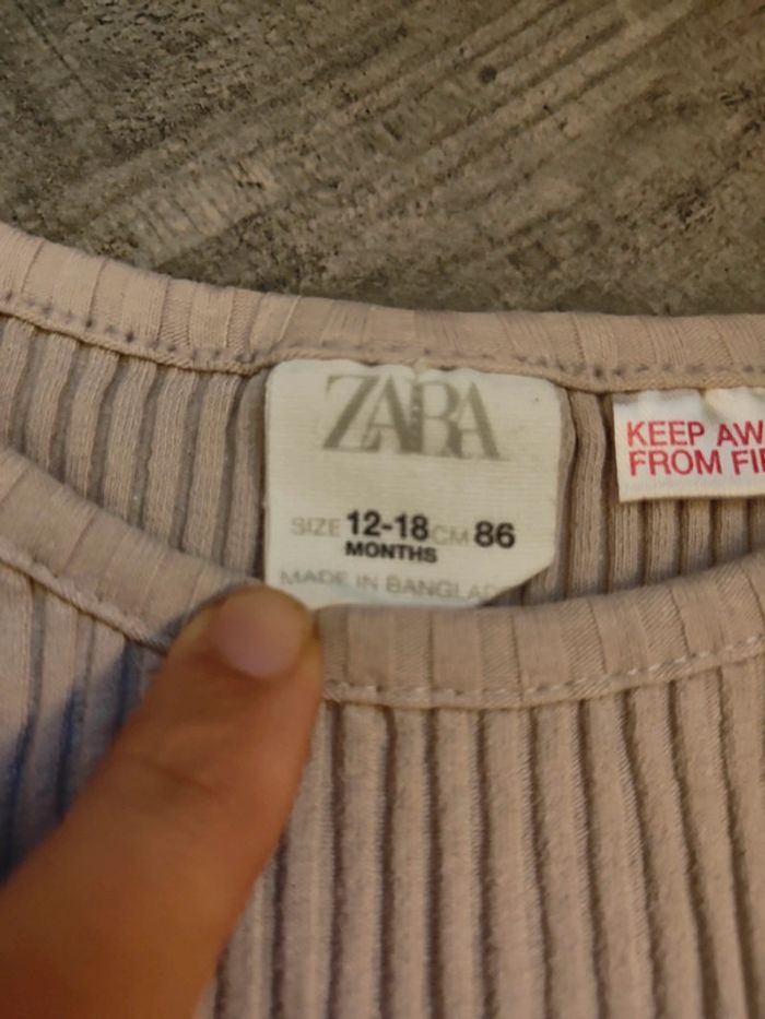 Ensemble beige côtelé Zara 18 mois - photo numéro 2