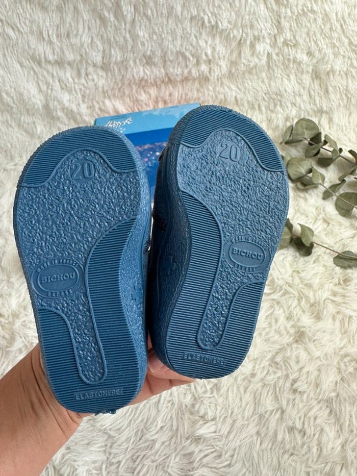 Paire de chaussons Bellamy taille 20 - photo numéro 5